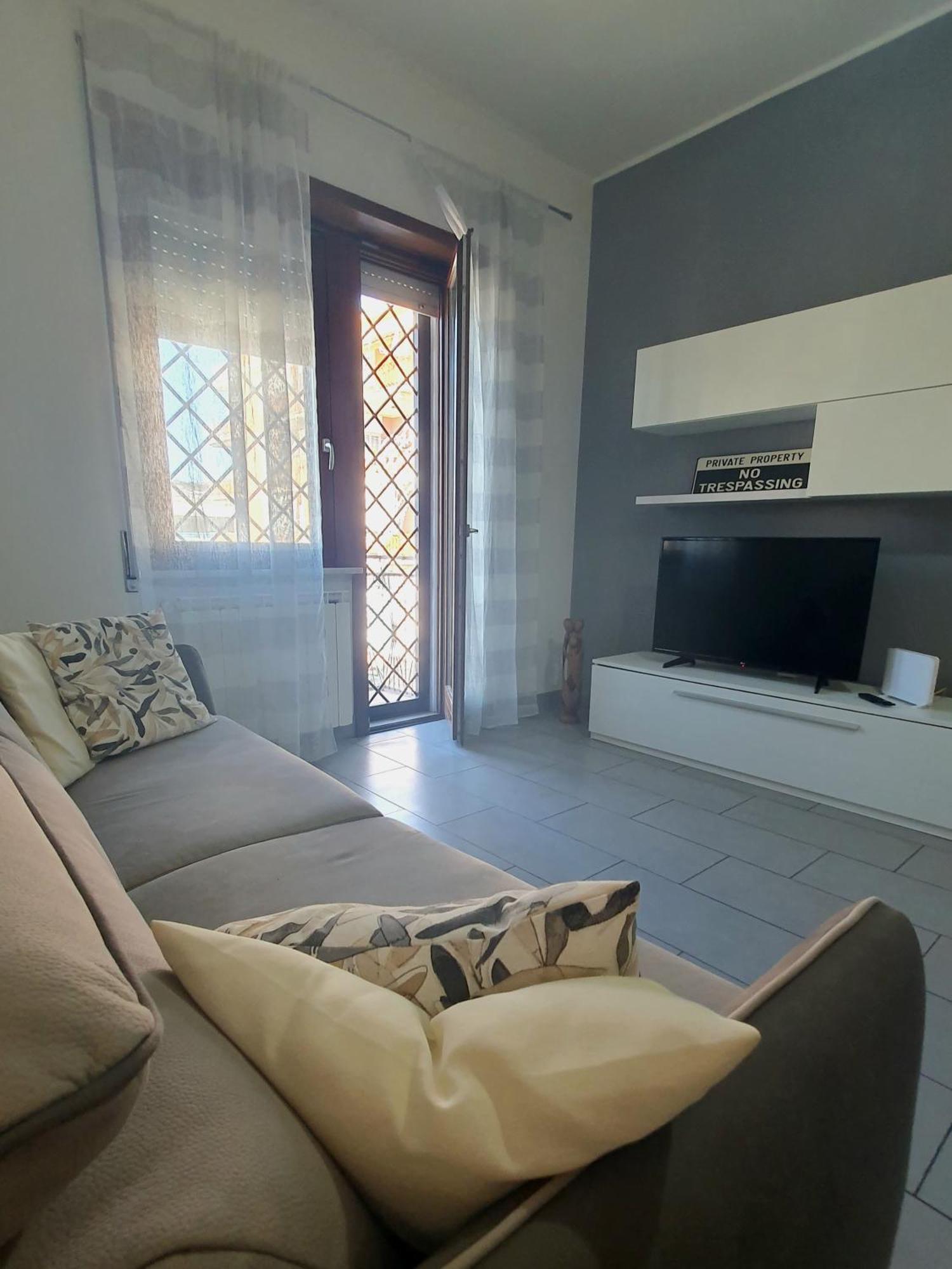 My Place Apartment Ciampino Exterior photo